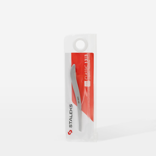 Pinça para sobrancelhas CLASSIC 13 TIPO 3 (bordos largos inclinados)