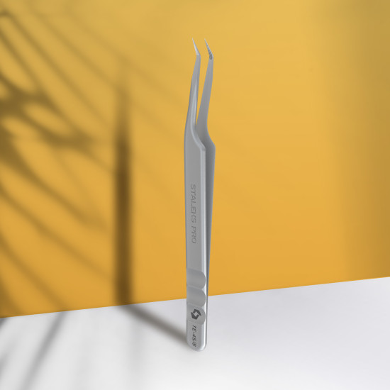 Pinça profissional com entalhes para pestanas EXPERT 45 TIPO 8 (em forma Mini L)